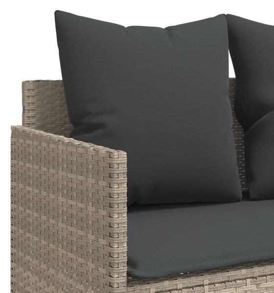 Világosszürke polyrattan napozóágy párnával