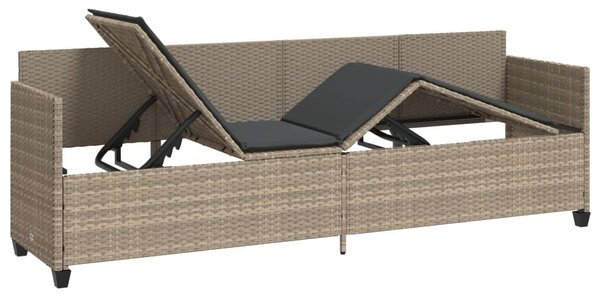 Világosszürke polyrattan napozóágy párnával