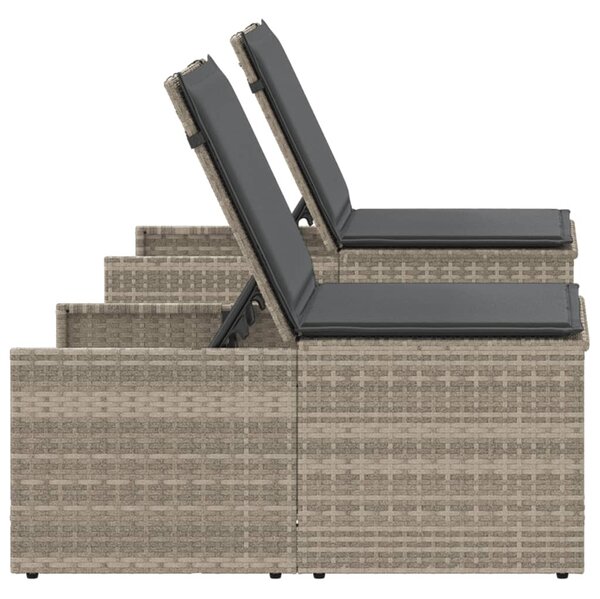 2 db világosszürke polyrattan napozóágy asztallal