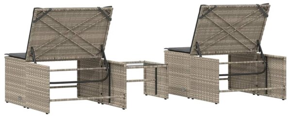 2 db világosszürke polyrattan napozóágy asztallal