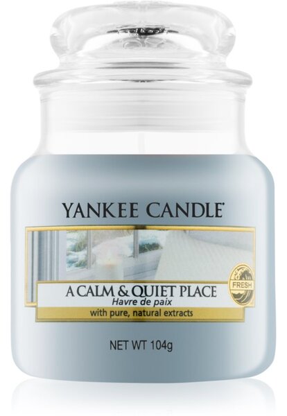 Yankee Candle A Calm & Quiet Place illatos gyertya Classic nagy méret 104 g