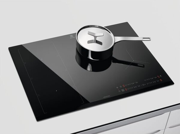 Electrolux EIV854 Beépíthető indukciós főzőlap, 78 cm, 4 főzőzóna, FlexiBridge®, Fekete