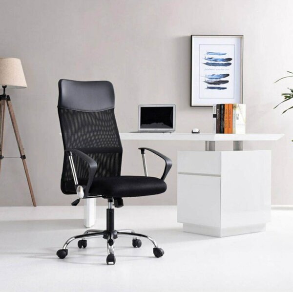 Ergonomikus irodai szék magasított háttámlával - fekete
