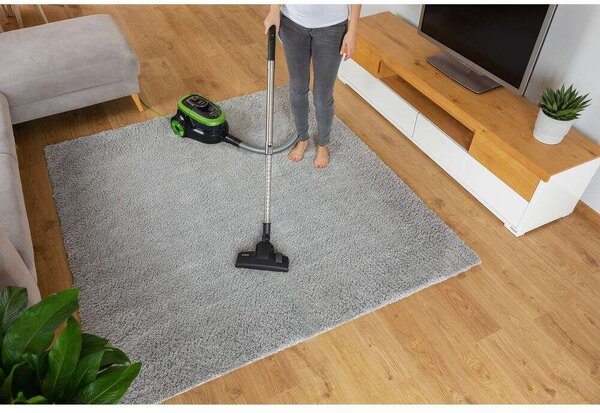 Sencor SVC 1038GR Porszívó 750W, Fekete-Zöld