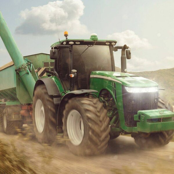 Zöld traktor párna, díszpárna