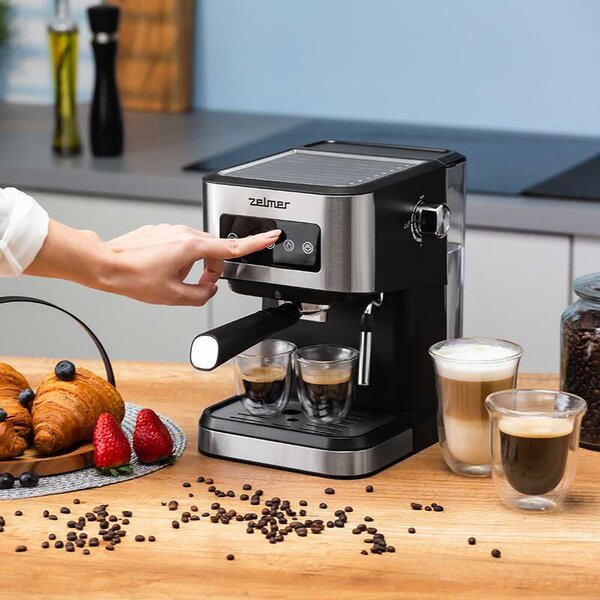 Zelmer ZCM6255 Espresso Kávéfőző - Tejhabosítóval