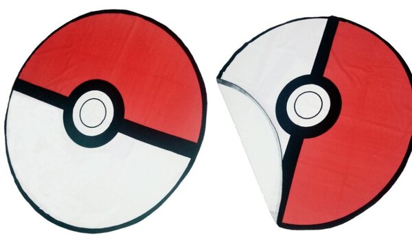 Pokémon Pokeball forma fürdőlepedő, strand törölköző 130 cm (Fast Dry)