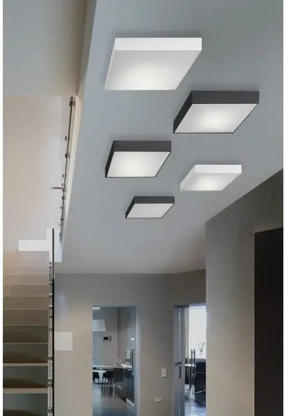 LED mennyezeti lámpa Monza S 30 CCT fekete távirányítóval
