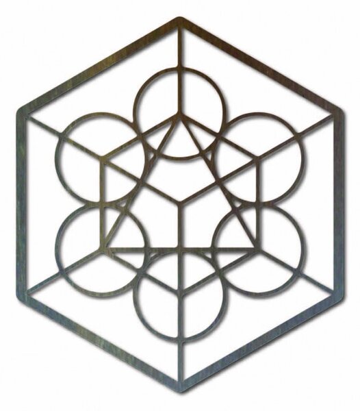 Fából készült geometriai festmény a betakarítás falán