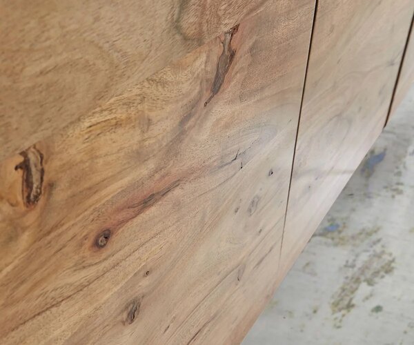 DELIFE Komód Live-Edge 172 cm akác természetes 4 ajtós 4 fiókos