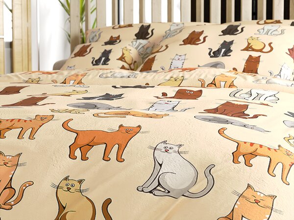 Mikroplüss ágyneműhuzat COLORED CATS krémszínű Ágyneműhuzat mérete: 70 x 90 cm | 140 x 200 cm