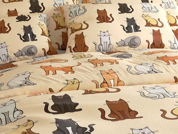 Mikroplüss ágyneműhuzat COLORED CATS krémszínű Ágyneműhuzat mérete: 70 x 90 cm | 140 x 200 cm
