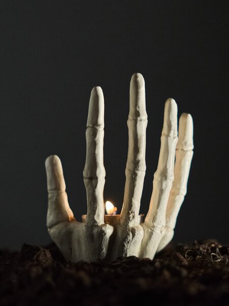 Sinsay - Halloween gyertyatartó LED gyertyákhoz csontvázkéz formában - fehér