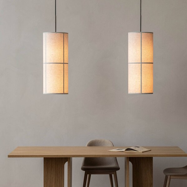 Audo Copenhagen Hashira lógó világítás vászonból, Ø18 cm, természetes színű, dimmelhető, Krém / borostyánsárga, Nappali / Étkező, Textil / szövet / selyem, Dizájn