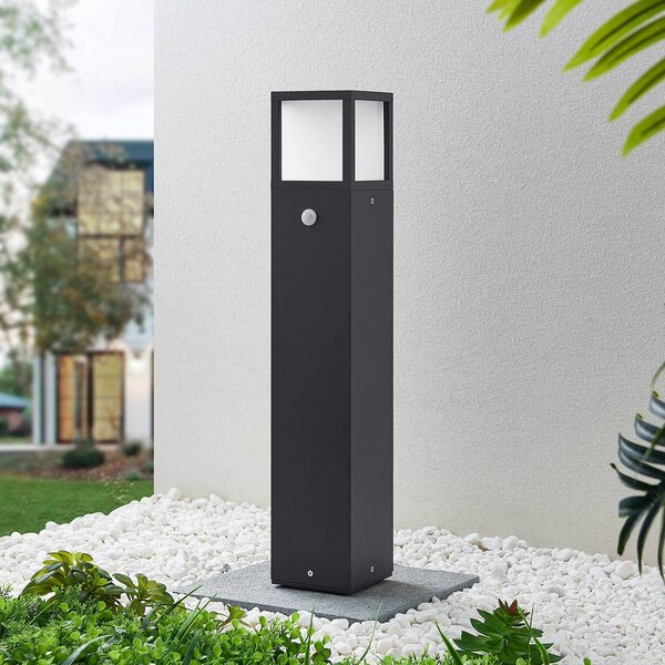 Lucande LED-es útvilágítás Dewari, mozgásérzékelő, 65 cm, IP54, Alu / szürke / cink, Alumínium, Modern