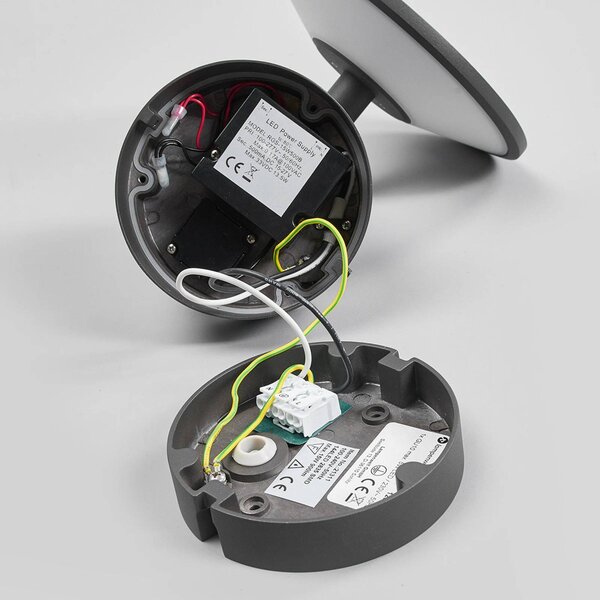 Lucande LED kültéri fali lámpa Fenia, érzékelő, IP54, antracit, Fekete, Alumínium, Modern