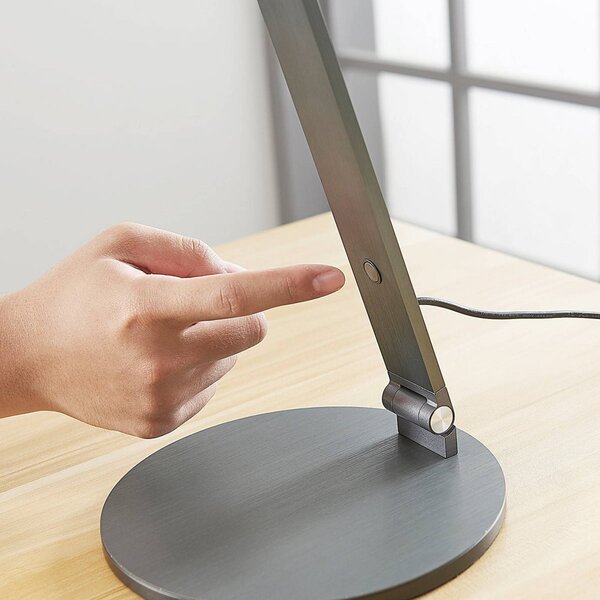 Lucande LED asztali lámpa Mion, 41 cm, kerek, fényerőszabályozható, dimmelhető, Alu / szürke / cink, Dolgozószoba / Iroda, Alumínium, Modern