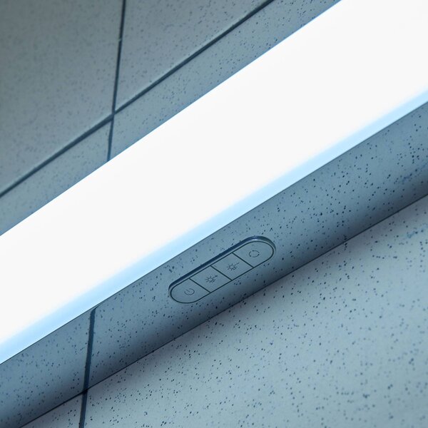 Lindby Jesko LED fali lámpa fürdőbe 3 000-6 500 K, 33cm, dimmelhető, Króm / ezüst, Fürdőszoba, Műanyag, Modern