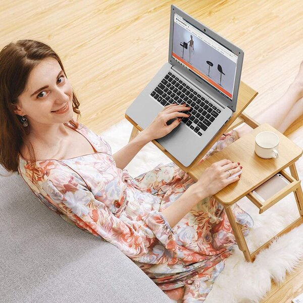 Bambusz laptopasztal, állítható magasságú összecsukható laptoptartó