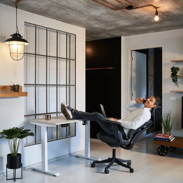 Ergonomikus irodai szék Liftor Active, piros (textil + háló)