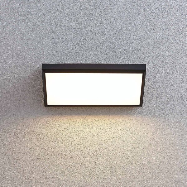 Lindby LED kültéri fali lámpa Abby, szenzoros, IP65, sötétszürke, Fekete, Műanyag, Modern