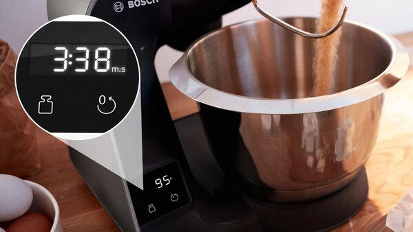 Bosch MUM5XC4E Serie 4 1000 W, 3.9 l, 7 fokozat Fekete-Inox-Átlátszó konyhai robotgép mérleggel