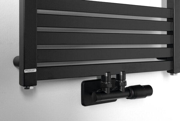 Bruckner Bruckner, GRUNT fűtőelem 500x1610 mm, központi csatlakozás, fekete matt, 600.123.6