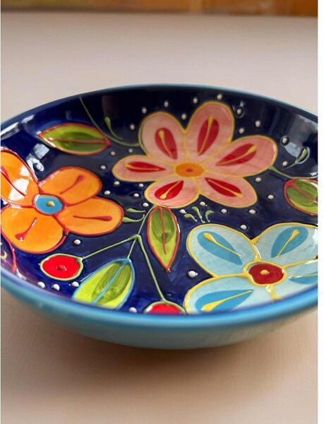 Kisméretű kerámia salátástál 15 cm x 4 cm-es méretben