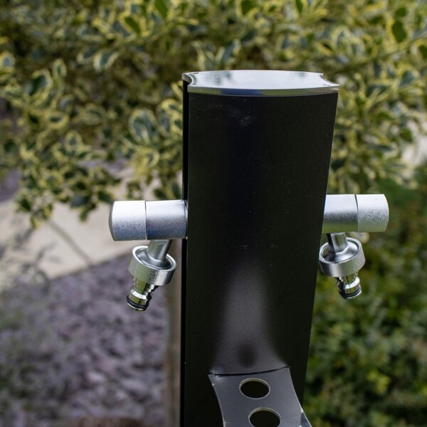 Modern alumínium álló kerti kút, fekete - Aquapoint Totem