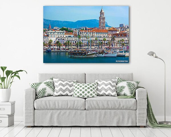 Split Croatia coastal view. / Seafront view at old city center in Split town, Diocletian Palace view from the Adriatic Sea, Croa (vászonkép)