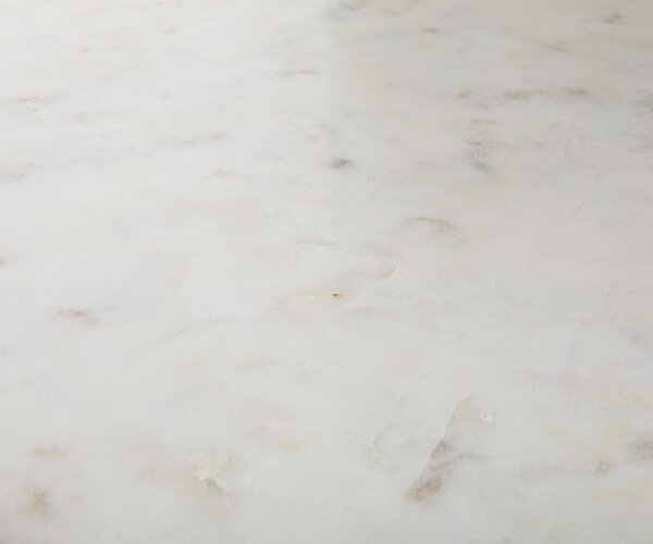 DELIFE Dohányzóasztal Marvello 100x50 cm márvány fehér fém arany Fusion Finish