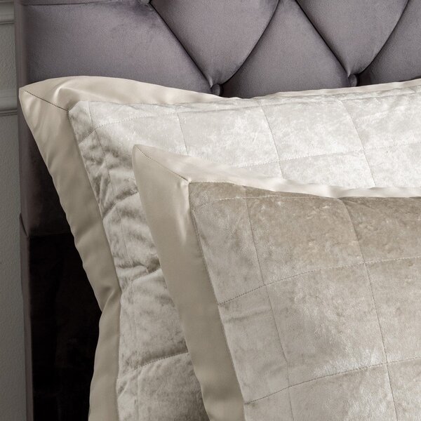 Bársony párnahuzat szett 2 db-os 50x75 cm Crushed Velvet – Catherine Lansfield