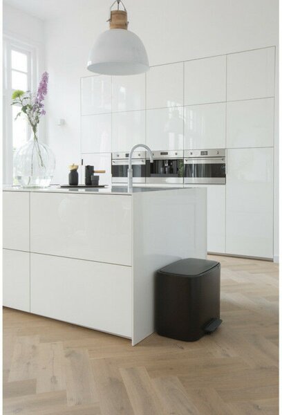 Brabantia Bo Pedálos Szemetes - 36L - Matt Fekete