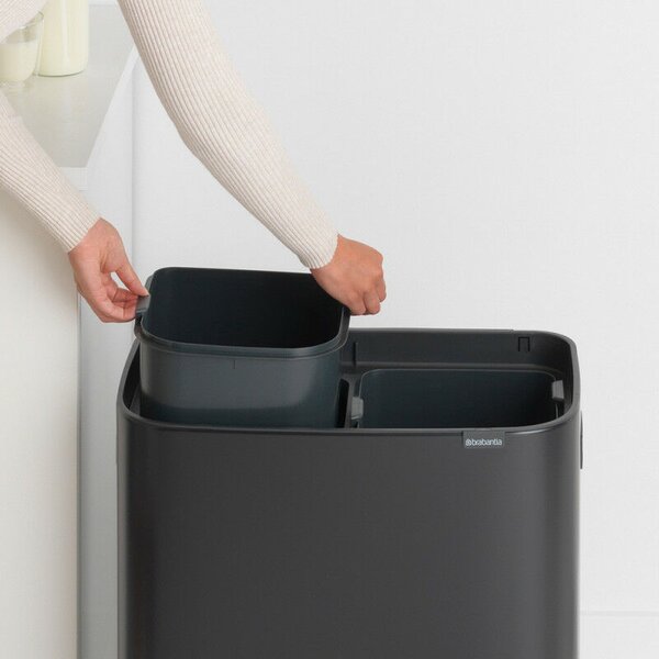 Brabantia Bo Touch Bin nyomófedeles hulladékgyűjtő XXL, padlón álló, műanyag tartály, 2x30L - O méret, acél, matt fekete - 221484