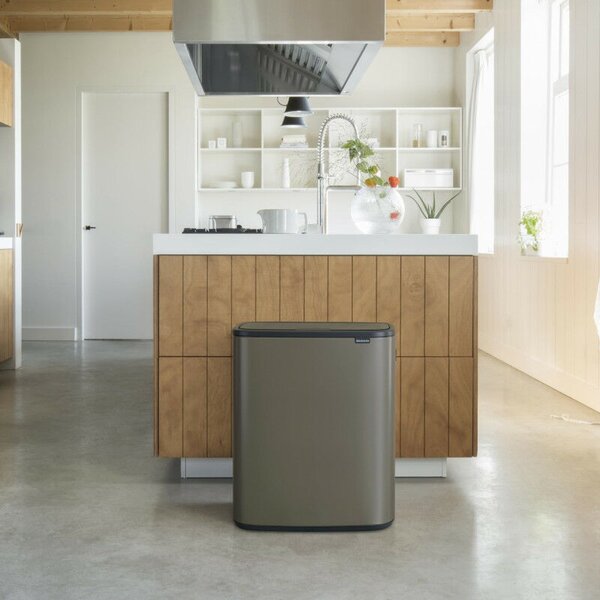Brabantia Bo Touch Bin - Nyomófedeles Szemetess - 60L - Platinaszürke