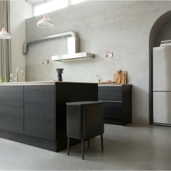 Brabantia Bo Touch Bin - Pedálos Szemetes - 36L - Matt Fekete