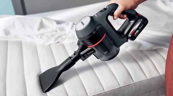 Bosch BBS712A Unlimited 7 Vezeték nélküli kéziporszívó