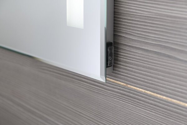 Aqualine Aqualine, LED háttérvilágítású tükör 50x70cm, gombos kapcsoló, ATH5
