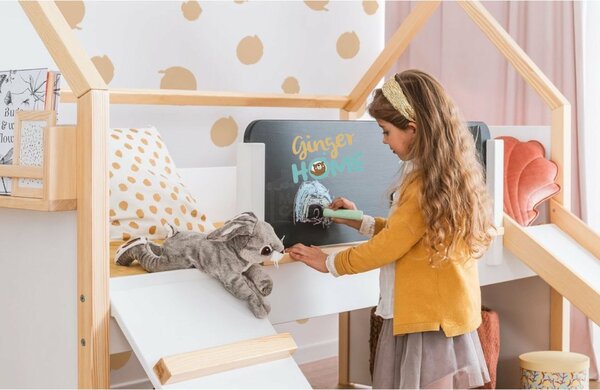 GINGER HOME Montessori gyerek emeletes házikó ágy csúszdával és krétatáblával – 90x200 cm ágyráccsal