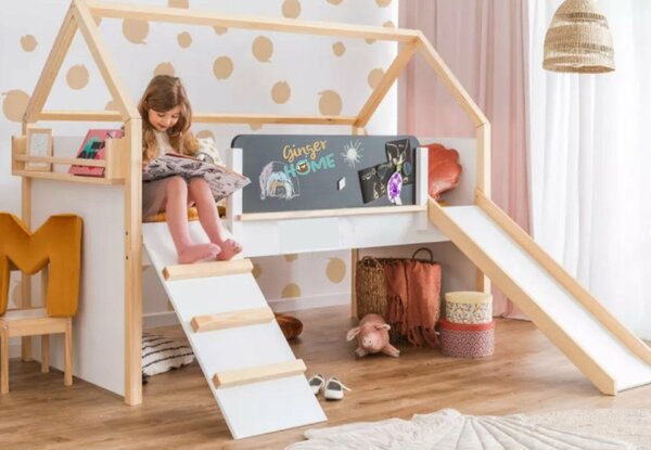 GINGER HOME Montessori gyerek emeletes házikó ágy csúszdával és krétatáblával – 90x200 cm ágyráccsal