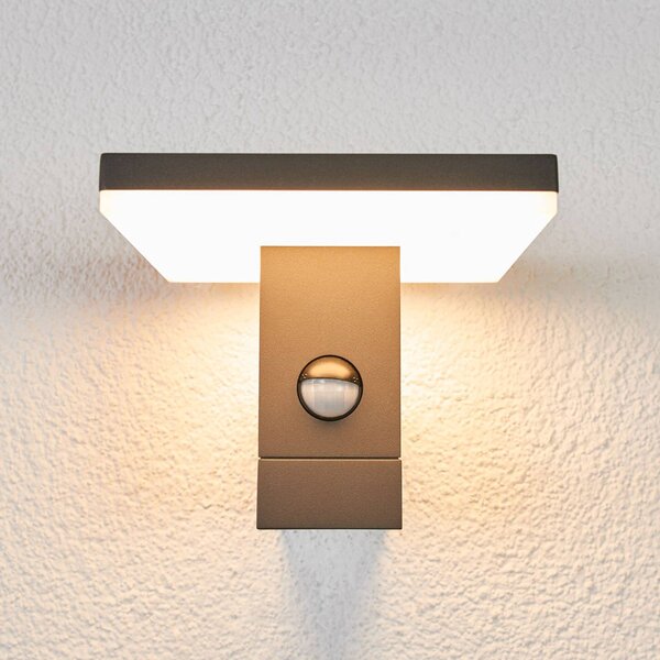 Lucande LED kültéri fali lámpa Olesia, 15 cm, érzékelő, IP54, Fekete, Alumínium, Modern