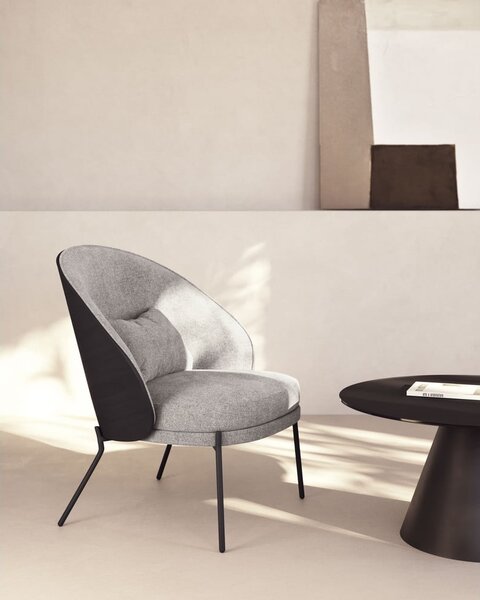 Világosbarna fotel Eamy – Kave Home