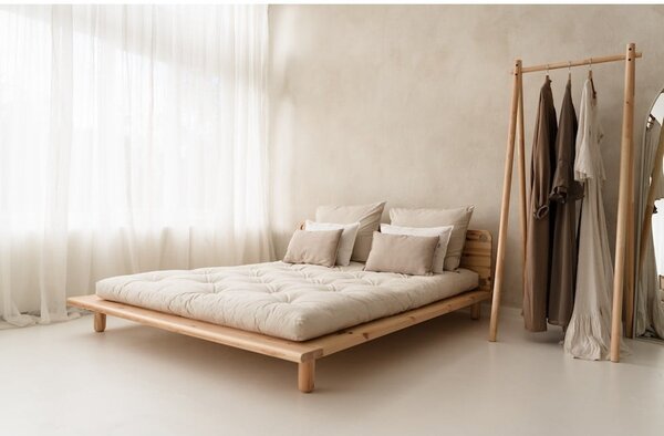 Borovi fenyő franciaágy ágyráccsal 180x200 cm Peek – Karup Design