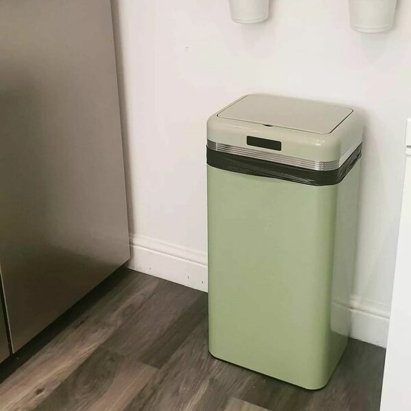 Hattyúszenzoros szemetes, Retro, 45 literes űrtartalom, hangtalan fedél nyitás/zárás, 1 kivehető rekesz, fényjelző, ergonomikus, strapabíró rozsdamentes acél, kompakt kialakítás, khaki