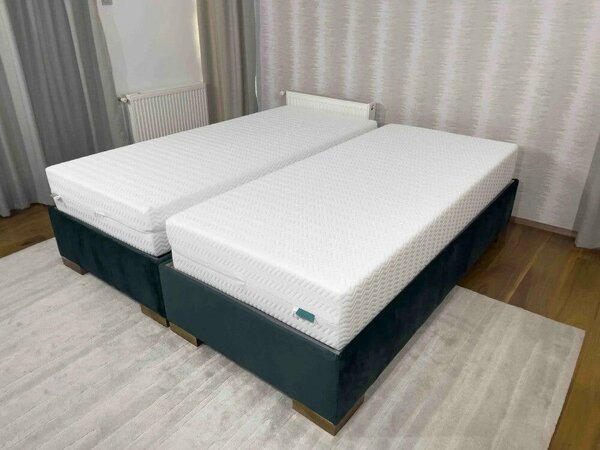 Comfort Fit - HR - Kemény hideghab matrac (25 cm)