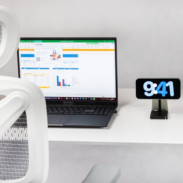 Profi elektromosan állítható magasságú íróasztal 120x80cm fehér | Dupla motor - Memória - USB - Nagy teherbírás | LVN System Control Pro