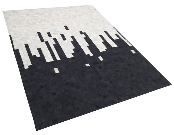 Szőnyeg BOLU Fekete 160 x 230 cm Bőr