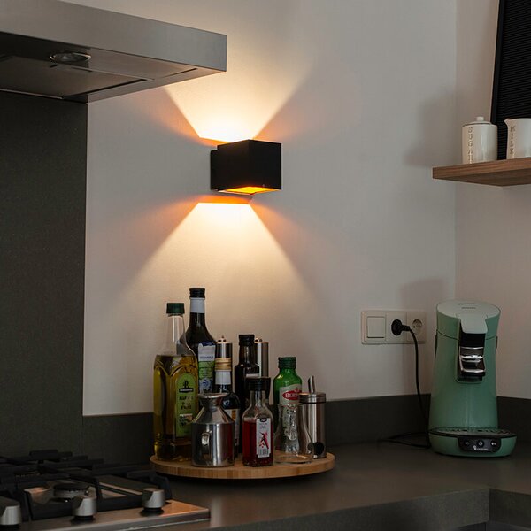 Design fali lámpa fekete/arany LED-del - Caja