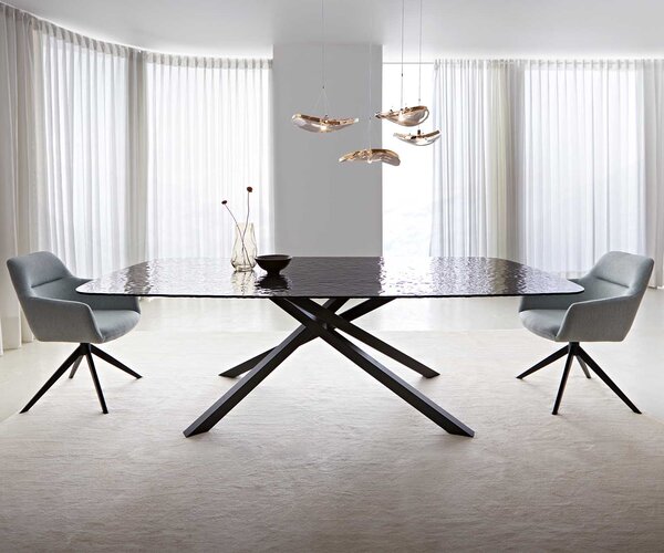 DELIFE Étkezőasztal Edge hajóformájú 240x120 domborított üveg füstfekete 3D design kereszt láb téglalap fekete