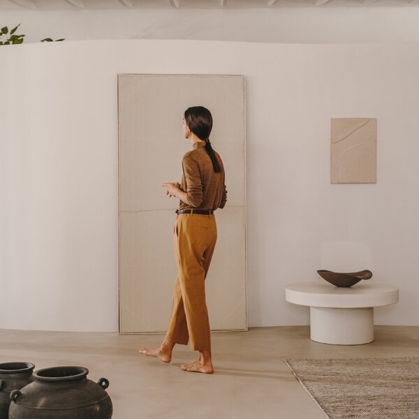 Minimalista festmény Kave Home Maha 220 x 110 cm